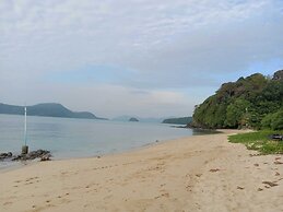 Panwa Beach Side Beachfront