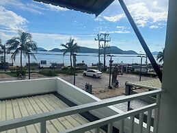 Panwa Beach Side Beachfront