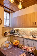 Lykovrisi guest house