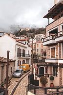 Lykovrisi guest house