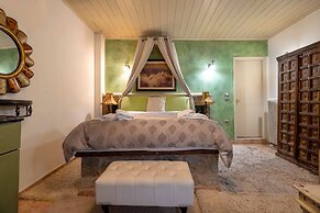 Lykovrisi guest house