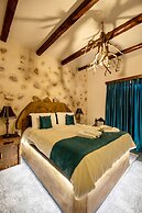 Lykovrisi guest house