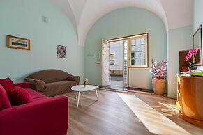 3729 Pio Apartment by Barbarhouse