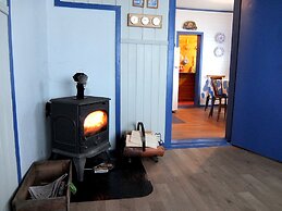 Ekker Island Arctic Lodge