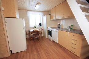 Ekker Island Arctic Lodge