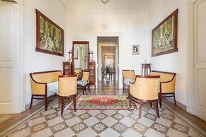 3728 Villa Donna Linda by Barbarhouse