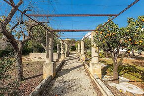 3728 Villa Donna Linda by Barbarhouse