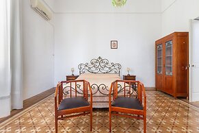 3728 Villa Donna Linda by Barbarhouse