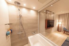 Hotel Springs Makuhari Premier