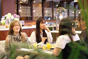 Hotel Springs Makuhari Premier