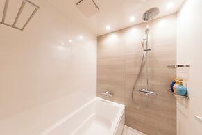 Hotel Springs Makuhari Premier