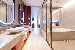 Hotel Springs Makuhari Premier