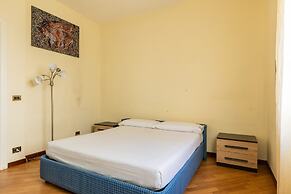 Family Elegant Apartment by Wonderful Italy