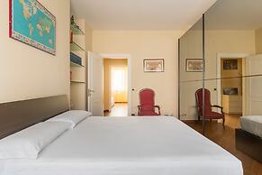 Family Elegant Apartment by Wonderful Italy