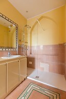 Family Elegant Apartment by Wonderful Italy