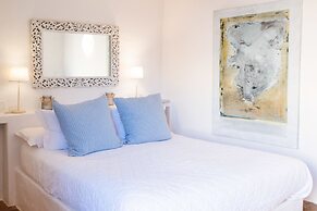 Es Cucons Rural Hotel