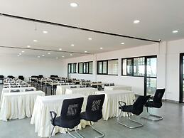 Yayah Guest House Syariah by Cocotel
