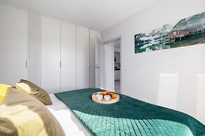SPA & Parking Apartment by Renters