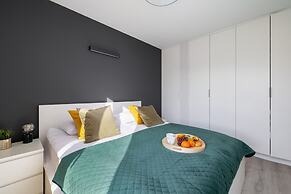 SPA & Parking Apartment by Renters