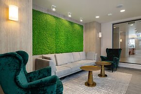 SPA & Parking Apartment by Renters