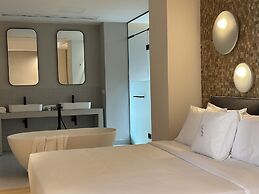 AIONION RESIDENCES by K&K