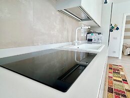 Golden Hour Retreat Lagoon View Villa With Pool