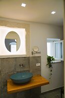 Palazzo Lorizzo - Arcuève