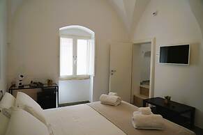 Palazzo Lorizzo - Arcuève