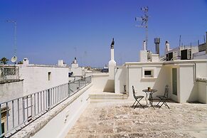 Palazzo Lorizzo - Arcuève