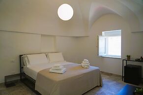 Palazzo Lorizzo - Arcuève