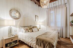 Casa Cinnamon in Lucca