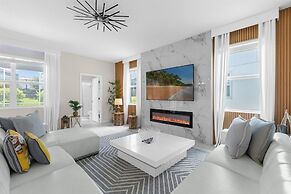 Champions Gate Oasis: Private Pool & Arcade Fun! 6 Bedroom Villa by Re