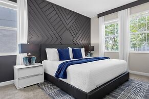 Champions Gate Oasis: Private Pool & Arcade Fun! 6 Bedroom Villa by Re