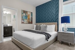 Champions Gate Oasis: Private Pool & Arcade Fun! 6 Bedroom Villa by Re