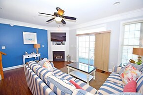 Bella Mar C 4 Bedroom Townhouse by RedAwning