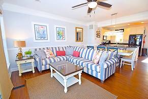 Bella Mar C 4 Bedroom Townhouse by RedAwning