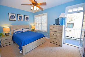 Bella Mar C 4 Bedroom Townhouse by RedAwning