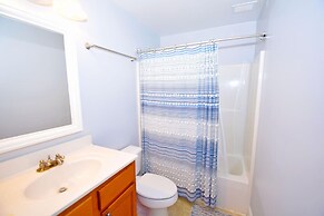 Bella Mar C 4 Bedroom Townhouse by RedAwning