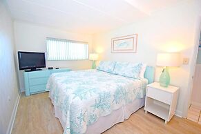 Harbour Island 305l 3 Bedroom Condo by RedAwning