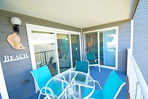 Harbour Island 305l 3 Bedroom Condo by RedAwning