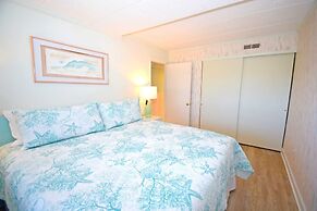 Harbour Island 305l 3 Bedroom Condo by RedAwning