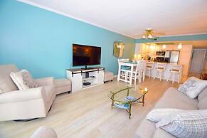 Harbour Island 305l 3 Bedroom Condo by RedAwning