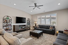 Paradise Private Pool Retreat #17 6 Bedroom Home