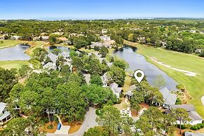 1322 Laurel Grove 3 Bedroom Home by RedAwning