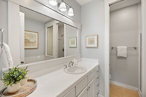 1322 Laurel Grove 3 Bedroom Home by RedAwning