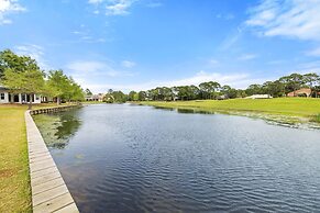 1322 Laurel Grove 3 Bedroom Home by RedAwning