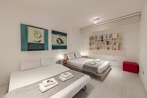 Protaras Elaia Luxury Seafront Villa