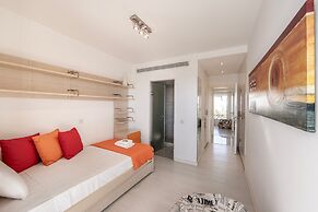 Protaras Elaia Luxury Seafront Villa