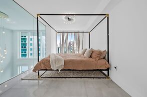 Sunbeam Plush 2 Story Loft