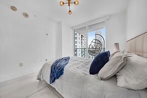 Sunbeam Plush 2 Story Loft